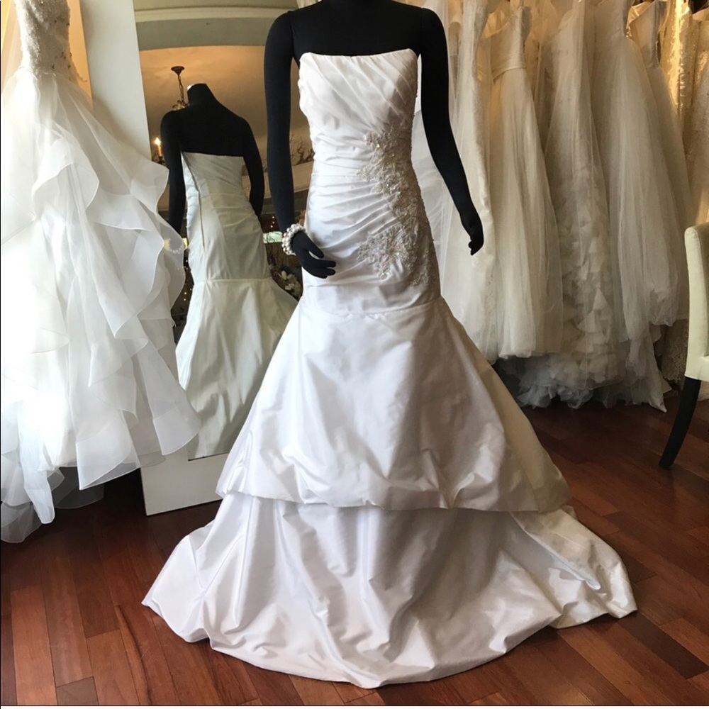 Stunning Wedding Dress White Dress